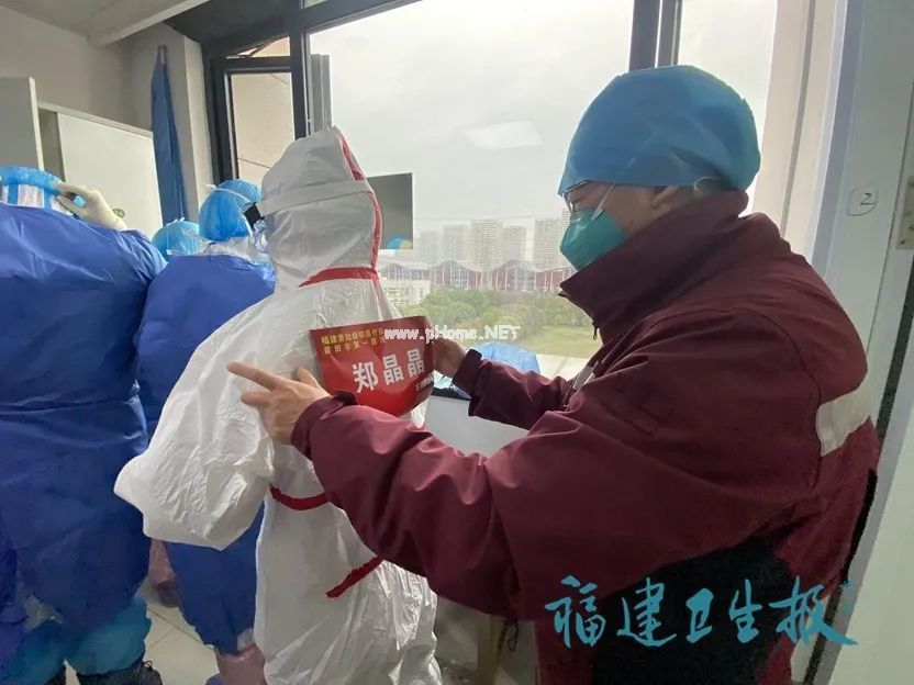 刚刚，福建首批医疗队重返金银潭医院！